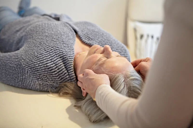 Erwachsenentherapie 2 der Praxis für Sprachtherapie Pia Maria Könn